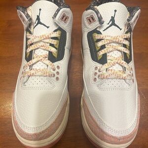 Big Kids Jordan Retro 3 size 4Y brand new with box